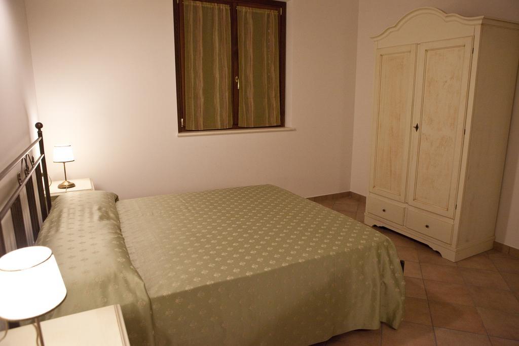 Residence Colle Veroni Mosciano SantʼAngelo Chambre photo