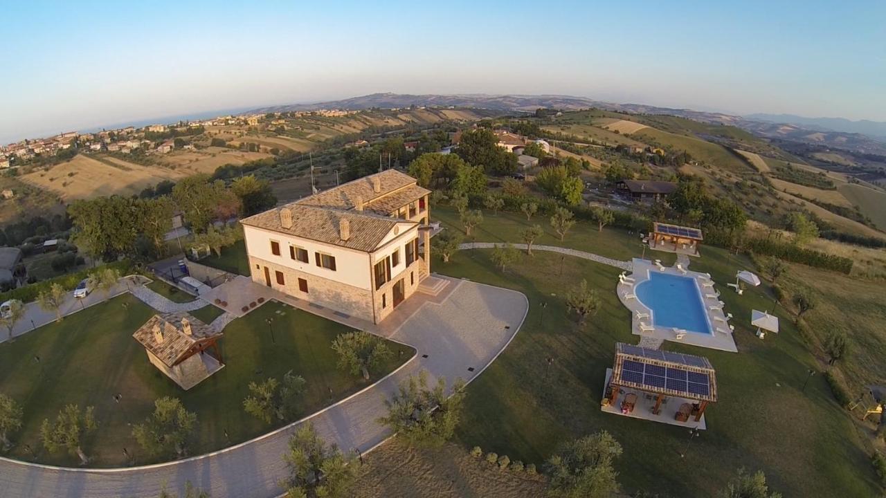 Residence Colle Veroni Mosciano SantʼAngelo Extérieur photo